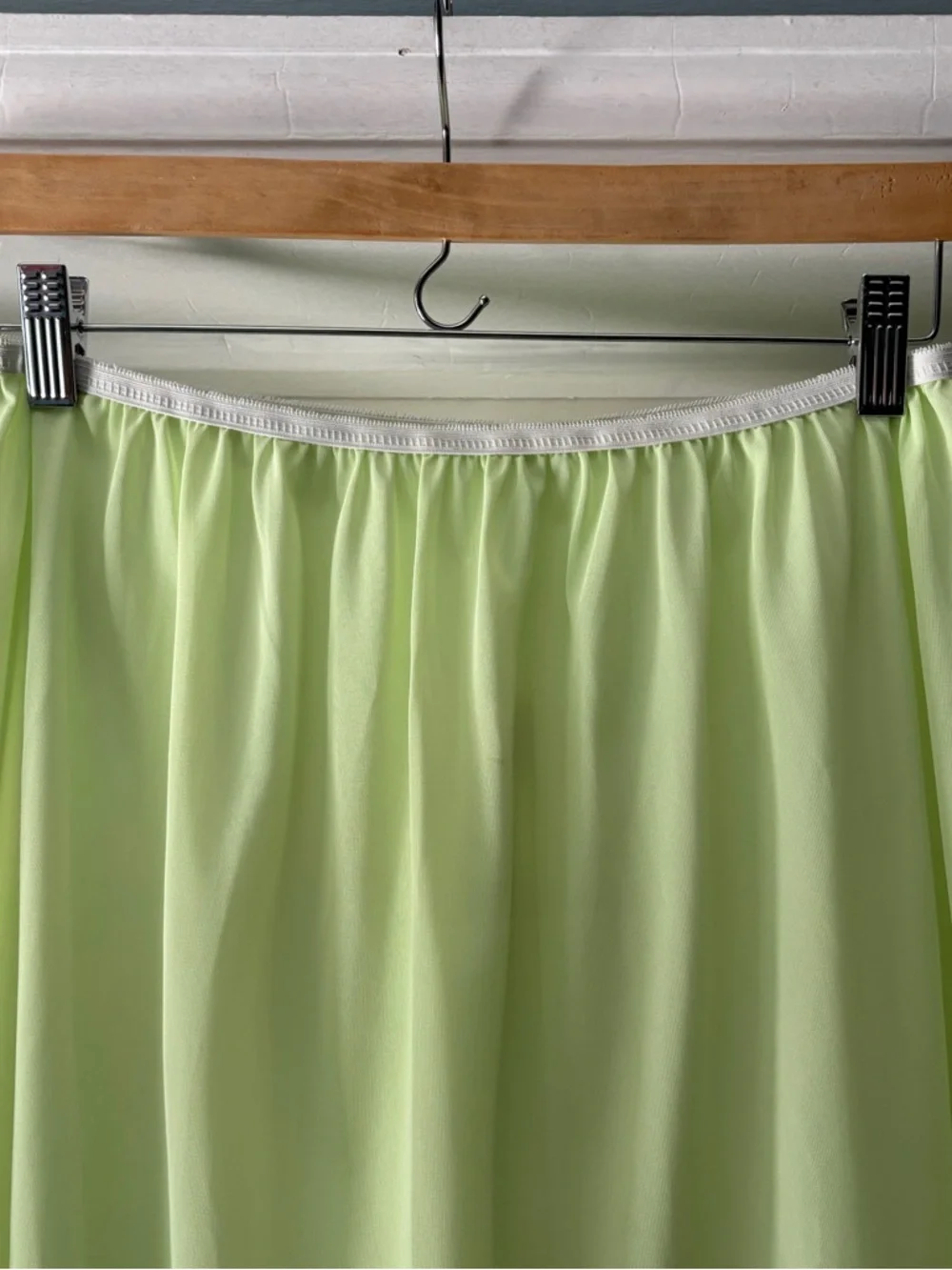 Vintage Pastel Green Lace Trim Half Slip Size XL - Picture 8 of 13